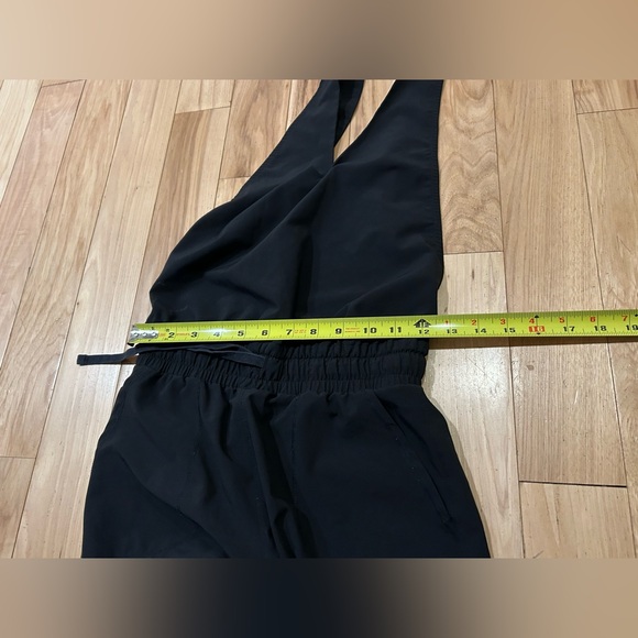 Albion Fit Black V-Neck Sleeveless Open Back Pants Jumpsuit - Women’s Size XXS - Picture 7 of 7